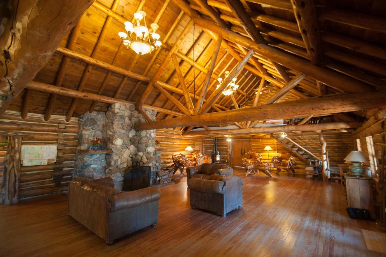 Snowy Mountain Lodge Centennial Ngoại thất bức ảnh